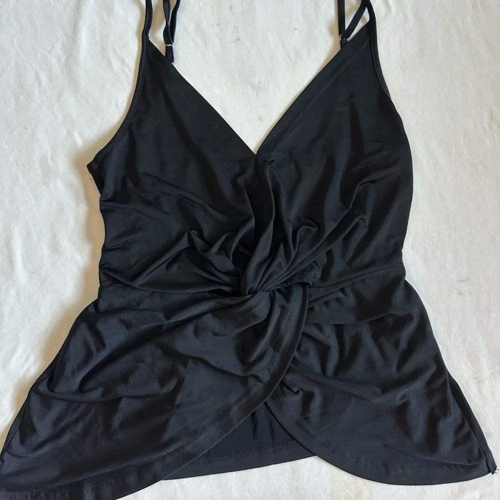 Toby Heart Ginger x Love indie Black Twist-Front Spaghetti Strap Top XS - Picture 4 of 14